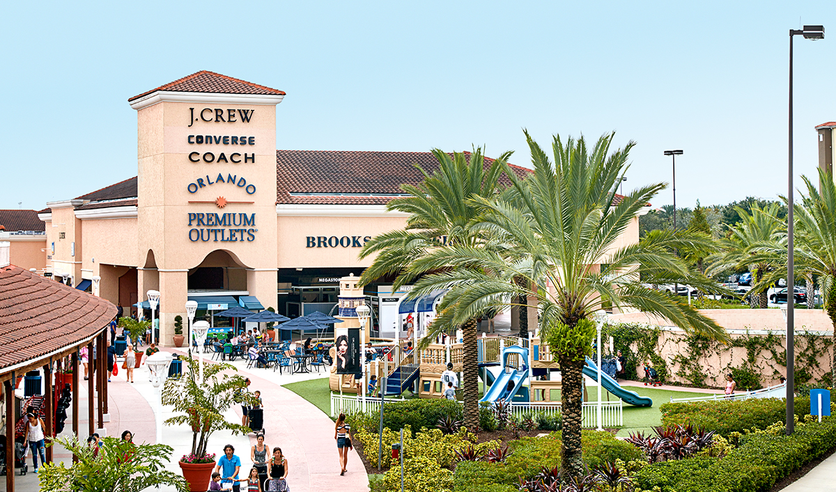 Outside of the Premium Outlets located on Vineland Ave in Orlando, FL