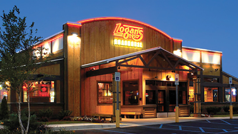 Exterior of entrance to Logan's Roadhouse restaurant